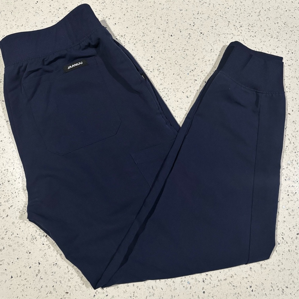Jaanuu Black Petite Joggers